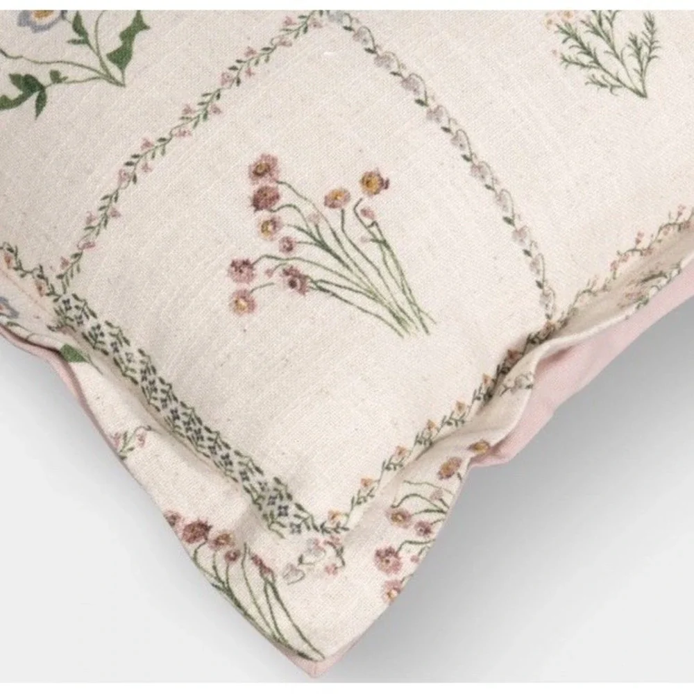 Threshold 18x18 Woven Floral Checkered Throw Pillow